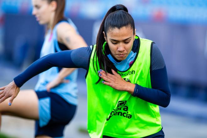 Antonia Silva, lateral derecho del Levante, pondrá rumbo al Levante al acabar la temporada (Foto: LUD).