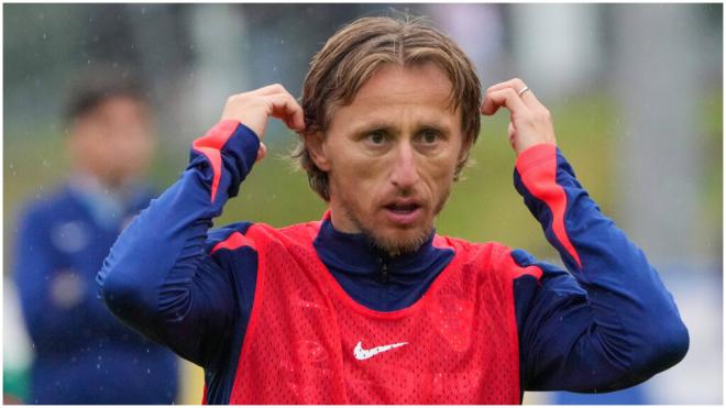 Luka Modric sigue sumando partidos con Croacia