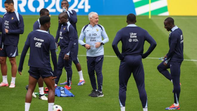 Deschamps, en el último entrenamiento de Francia en la Euro 2024 (Cordon Press)