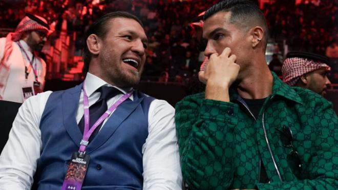 Cristiano Ronaldo y Conor McGregor en un combate de UFC