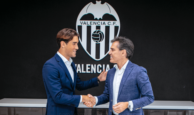 Jesús Vázquez y Miguel Ángel Corona (Foto: Valencia CF).