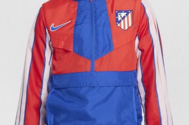 La nueva chaqueta del Atlético de Madrid (vía Footy Headlines).