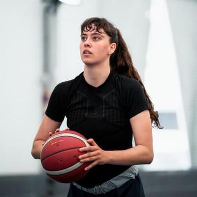 Irene Broncano, nueva jugadora del Valencia Basket