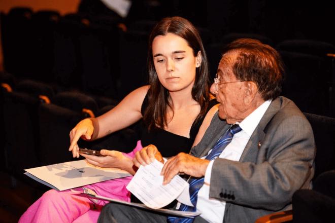 María Villanueva, nueva vocal del Consejo, y Paco Fenollosa, presidente de honor (Foto: LUD).