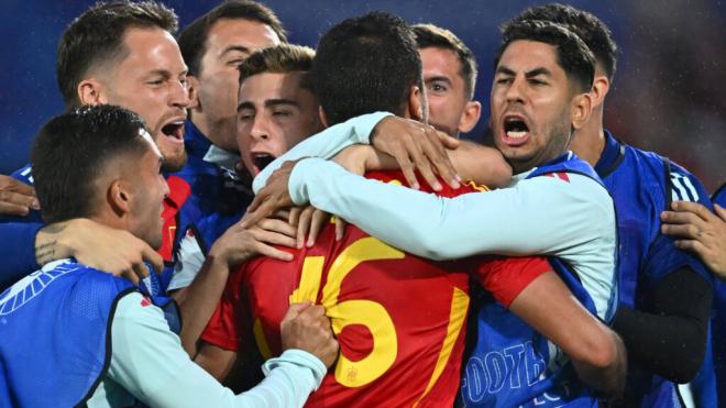 Los jugadores de la Selección Española celebrando el gol (Cordon Press)