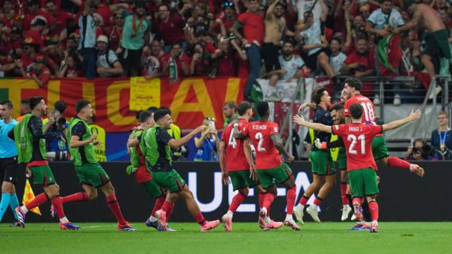 Portugal celebra su pase a cuartos de final de la Eurocopa 2024 ante Eslovenia (foto: Cordon PresS)