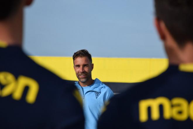 Alberto Cifuentes, en su etapa como entrenador del fútbol base (Foto: Cádiz CF).