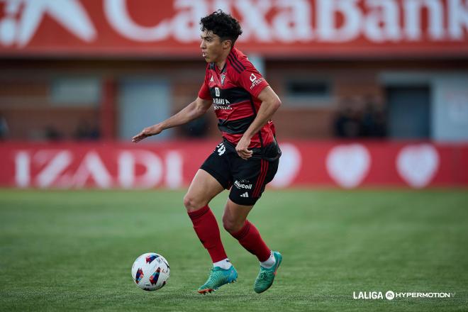 Jonathan Gómez, lateral que interesa al Real Oviedo (Foto: LALIGA).