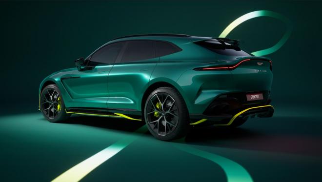 Aston Martin DBX707 AMR23 Edition.