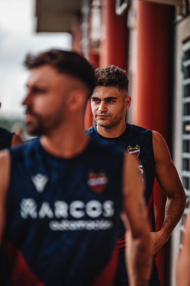 Andrés García, en el arranque de la pretemporada en la Ciudad Deportiva de Buñol (Foto: LUD).