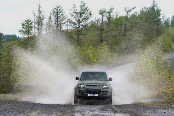 Land Rover Defender Octa, el diamante inglés.