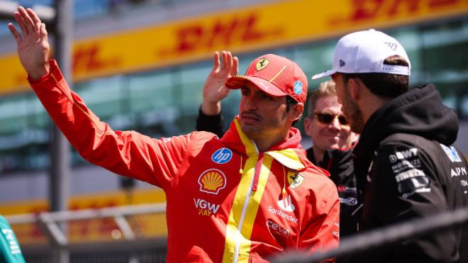 Carlos Sainz, en el Gran Premio de Silverstone (Foto: Cordon Press).