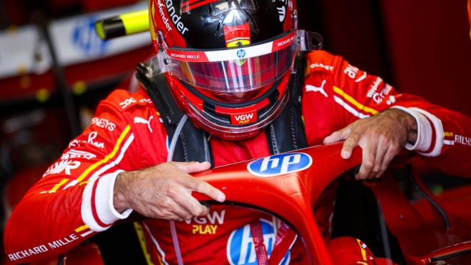 Carlos Sainz, en el Gran Premio de Silverstone (Foto: Cordon Press).