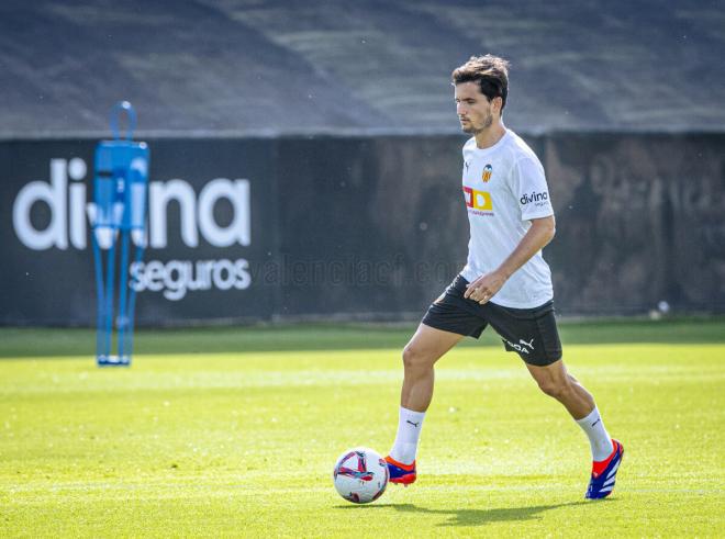 Hugo Guillamón, en pretemporada (Foto: Valencia CF).