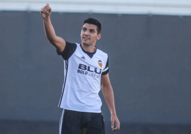 Rafa Mir, en su etapa en el Valencia CF.