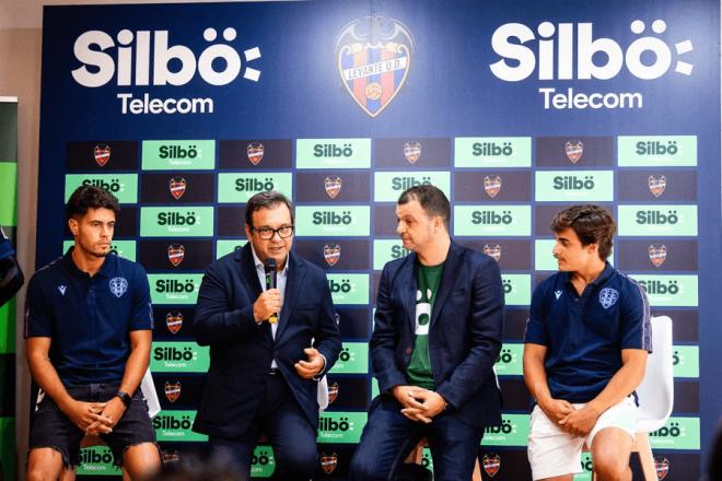 Jorge Cabello, Braulio Pastor, Gorka Auñón y Carlos Álvarez, durante la presentación (Foto:  LUD).