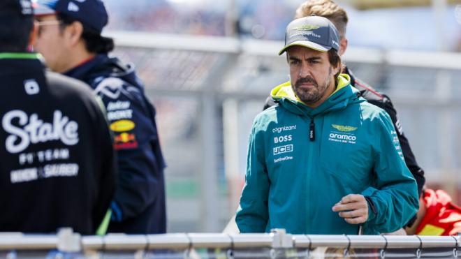 Fernando Alonso, en el Gran Premio de Silverstone (Foto: Cordon Press).