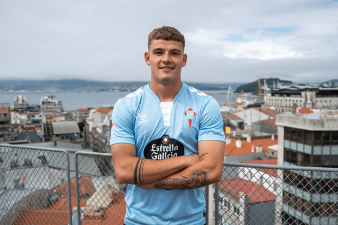 Iván Garriel con la camiseta del Celta en A Sede (Foto: RC Celta).