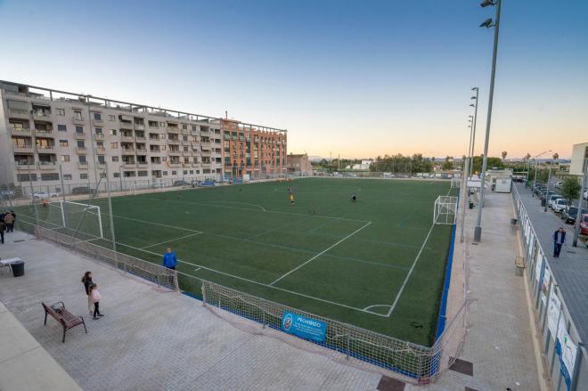 Campo de fútbol municipal de Pinedo