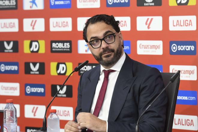 Víctor Orta, en sala de prensa (Foto: Kiko Hurtado)