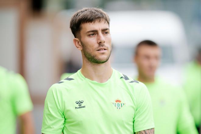 Iker Losada, entrenando con el Betis en Austria (Foto: Real Betis).