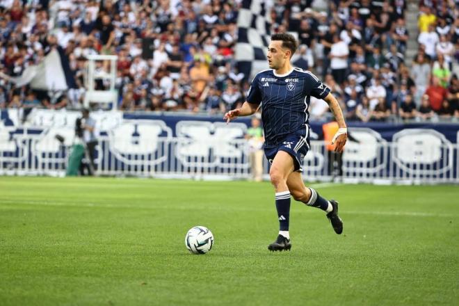 Pedro Díaz durante un partido con el Girondins (Foto: Girondins).