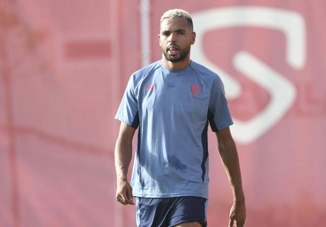 Youssef En-Nesyri, en un entrenamiento (Foto: Kiko Hurtado)