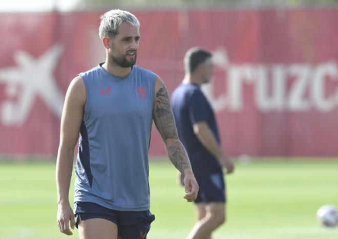 Januzaj, en el entrenamiento (Foto: Kiko Hurtado)