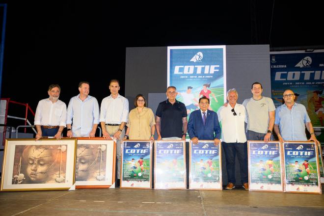 Francisco Fenollosa, presidente del honor del Levante, estuvo en la presentación del COTIF (Foto: COTIF).