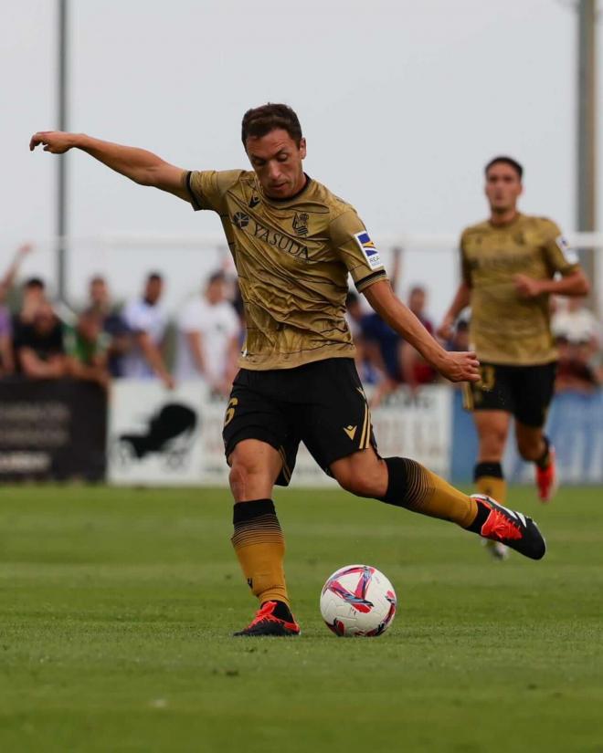 Jon Ander Olasagasti entró en la segunda mitad (Foto: Real Sociedad).