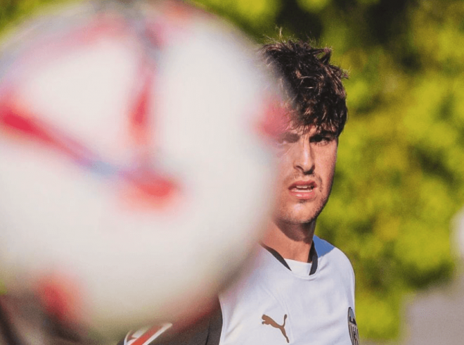 Javi Guerra en el Valencia CF - Castellón