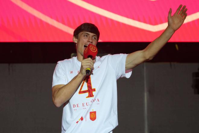 Robin Le Normand celebra la Eurocopa con España (Foto: CordonPress).