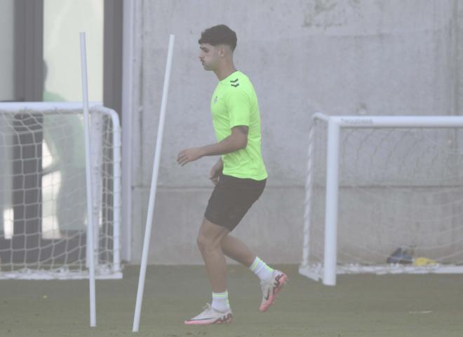 Jhonny Cardoso, en el entrenamiento (Foto: Kiko Hurtado)