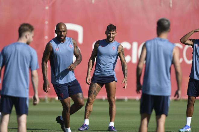 Gudelj, en el entrenamiento (Foto: Kiko Hurtado)