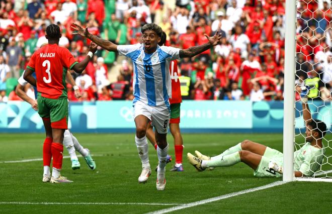 Cristian Medina celebra su gol en el Argentina-Marruecos (Foto: Cordon Press).