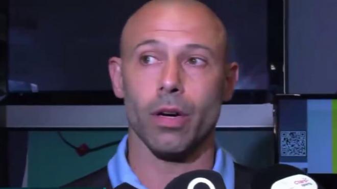 Javier Mascherano denuncia el robo de joyas a Argentina: 