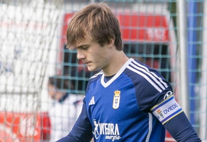 Yayo, capitán del Vetusta (Foto: Real Oviedo).