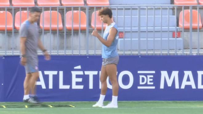 Joao Félix, entrenando en solitario