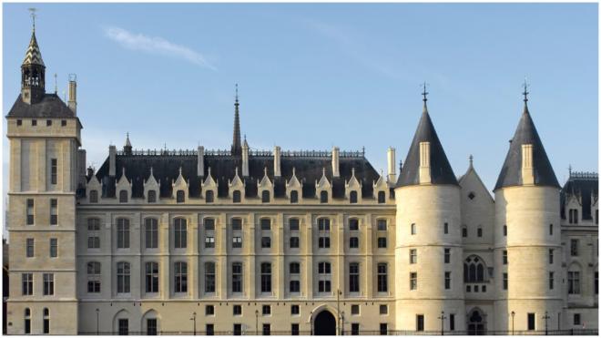 La Conciergerie, uno de los lugares donde tuvo lugar espectáculos musicales en la Ceremonia. (foto