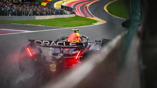 Checo Pérez, en el Gran Premio de Bélgica (Foto: Cordon Press).