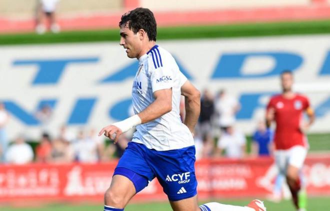 Iván Azón, durante el Tarazona - Real Zaragoza (Foto: Real Zaragoza).