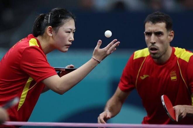 María Xiao y Álvaro Robles en París 2024.