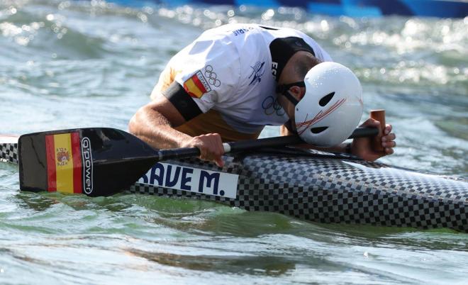 Miguel Travé en la final del piragüismo (Foto: EFE).