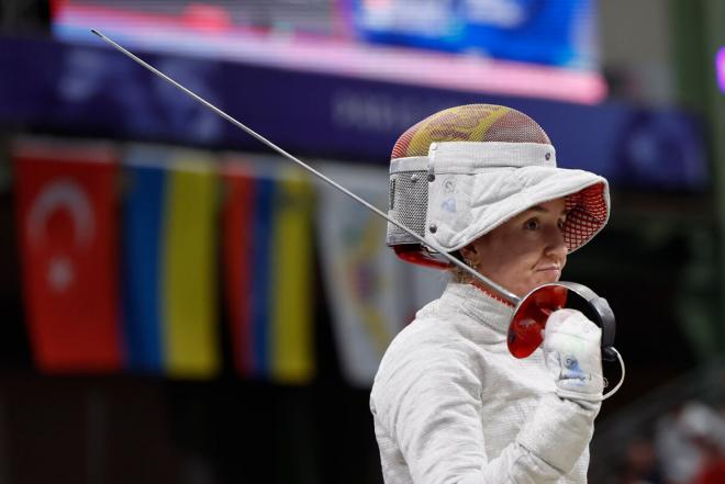 Lucía Martín-Portugués, tras caer en los JJ.OO. de París 2024 (Foto: EFE).