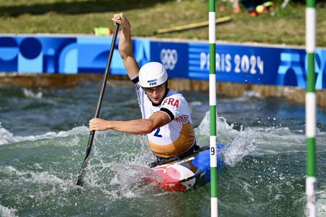 Nicolas Gestin, durante la prueba en la que ganó el oro en París 2024 (Foto: Cordon Press).