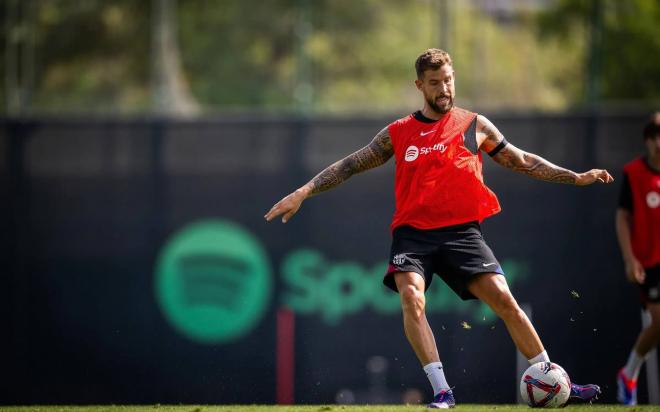 Iñigo Martínez, en una sesión del Barcelona (Foto: FCB).