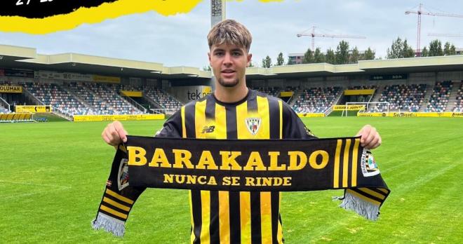 Jesús Martínez, con el Barakaldo (Foto: X).