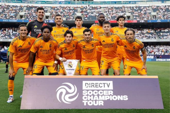 El once del Real Madrid en el amistoso ante el Milan (Foto: RM).