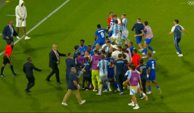 La tangana final entre Francia y Argentina en los Juegos.