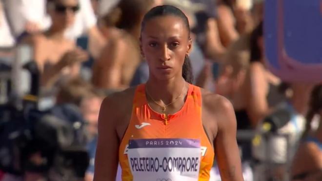 Ana Peleteiro, antes del salto con el que obtuvo el pase (foto: Captura RTVE twitter).